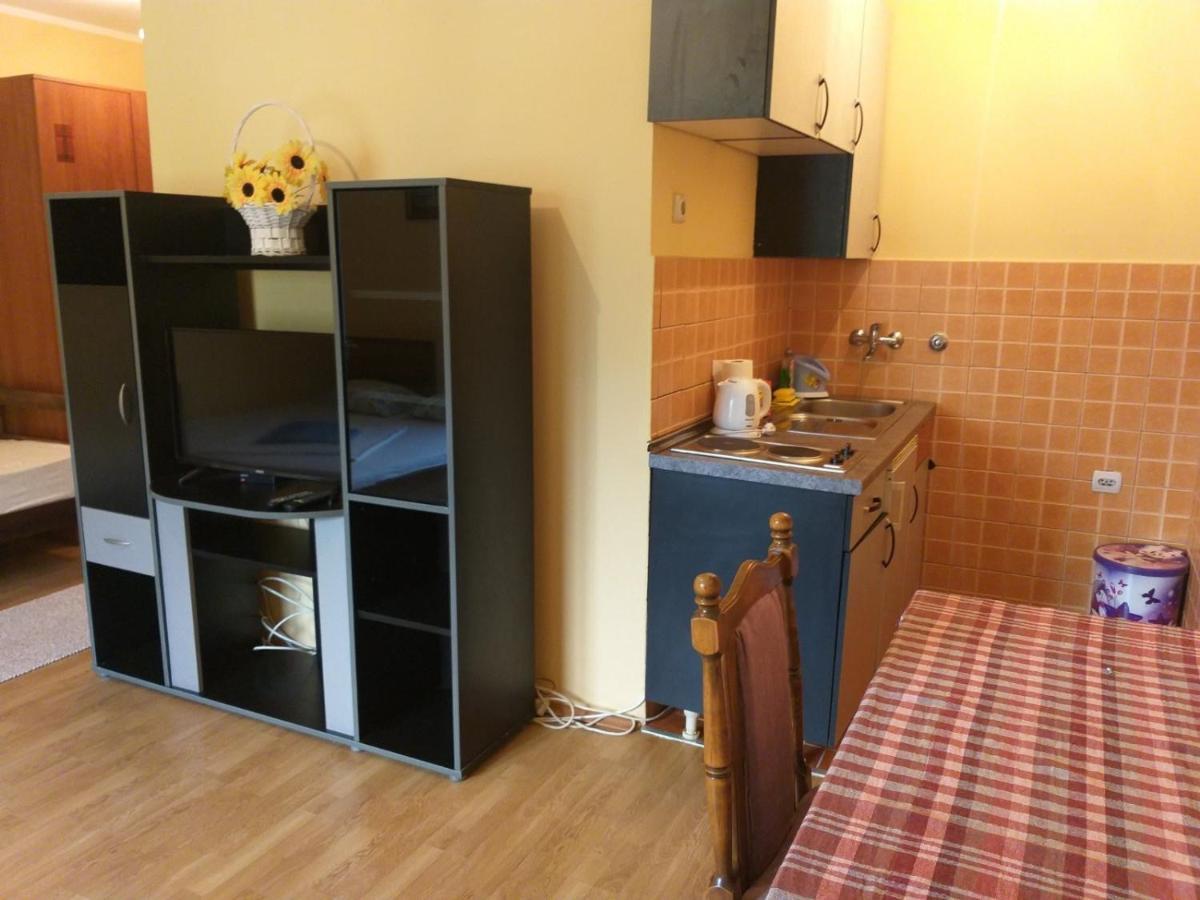 Apartment Davidovic Τίβατ Εξωτερικό φωτογραφία