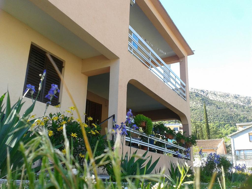 Apartment Davidovic Τίβατ Δωμάτιο φωτογραφία