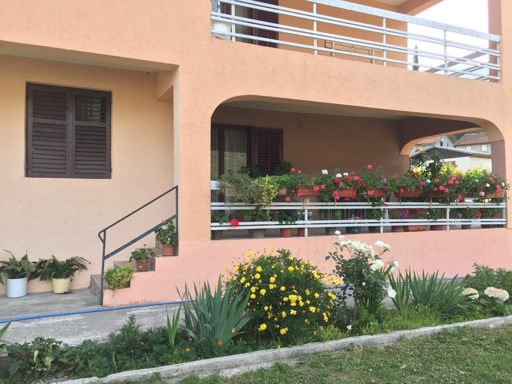 Apartment Davidovic Τίβατ Εξωτερικό φωτογραφία